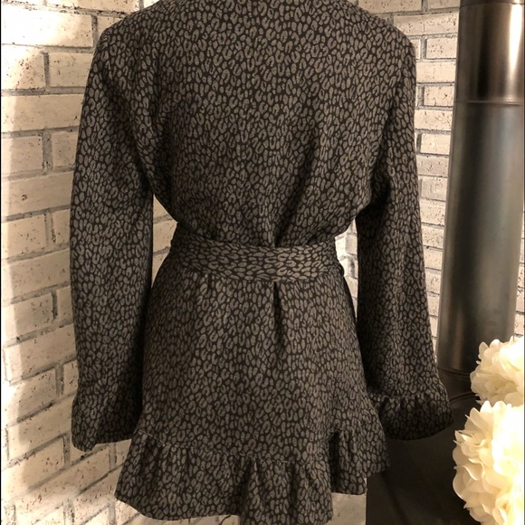 SANDRO STUDIO Ruffled Women’s Wrap Jacket - Picture 3 of 10